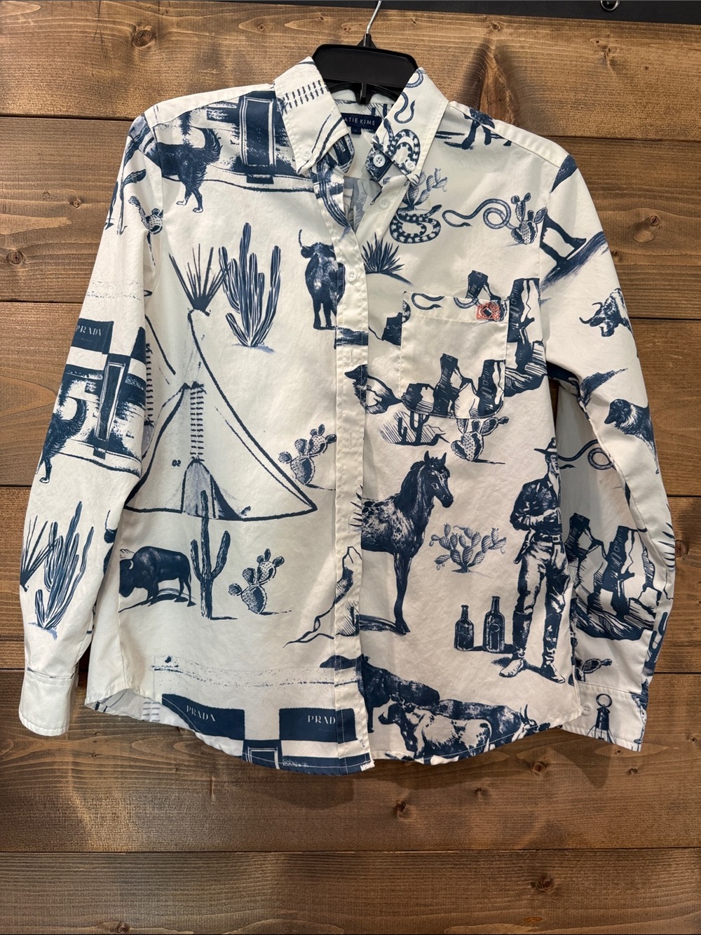 Western Theme Shirt in Navy and White